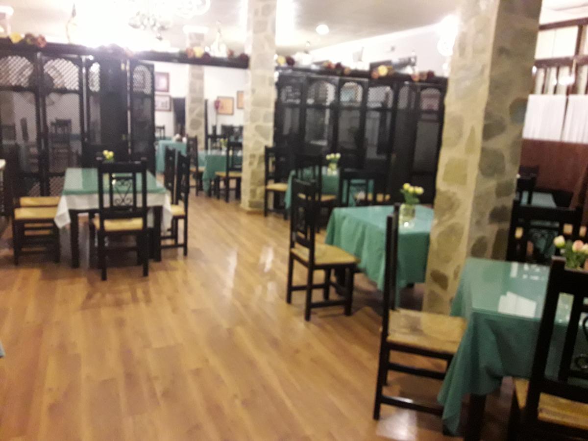 Hostal Hispalis Mairena De Alcor Exteriér fotografie